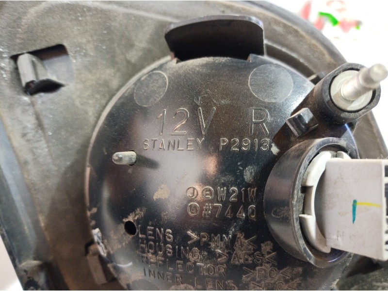 Recambio de faro antiniebla izquierdo para mazda 3 berlina (bk) referencia OEM IAM P2913 P2913 P2913