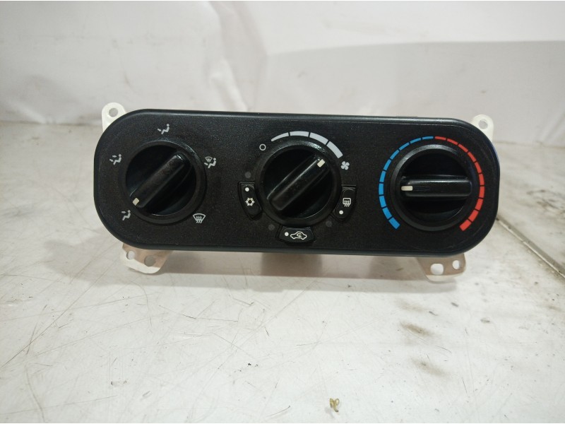 Recambio de mando calefaccion / aire acondicionado para dodge caliber s referencia OEM IAM P05058307AE P05058307AE 58024B