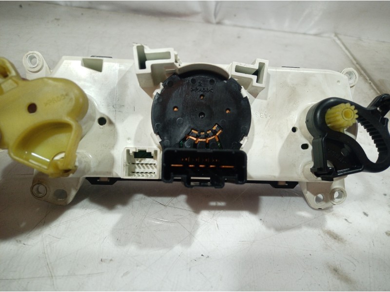 Recambio de mando calefaccion / aire acondicionado para dodge caliber s referencia OEM IAM P05058307AE P05058307AE 58024B