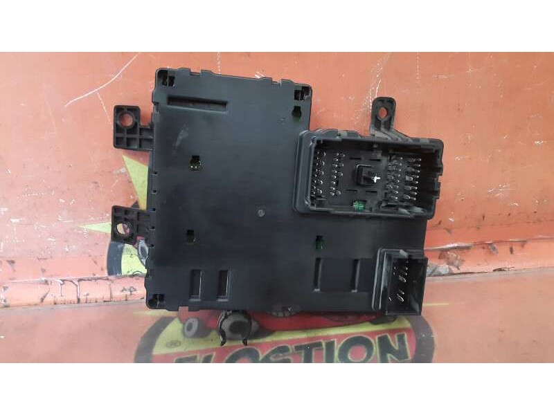 Recambio de caja reles / fusibles para kia carnival 2.9 crdi vgt ex referencia OEM IAM 919554D2800E 919554D2800E 919554D2800E