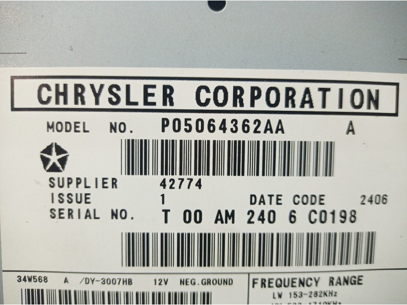 Recambio de sistema audio / radio cd para dodge caliber s referencia OEM IAM P05064362AA P05064362AA P05064362AA