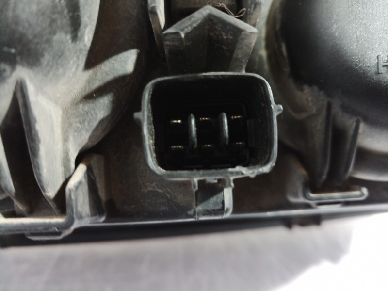 Recambio de faro izquierdo para mazda 626 monovolumen (gw) 2.0 exclusive (85kw) referencia OEM IAM 1305239069 1305239069 1305239