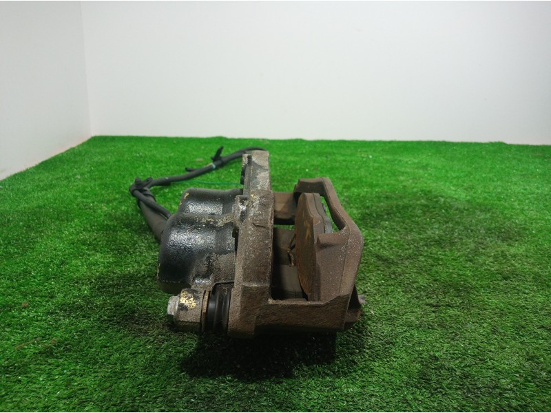 Recambio de pinza freno delantera derecha para nissan cabstar e 3.0 diesel referencia OEM IAM 204086 204086 204086