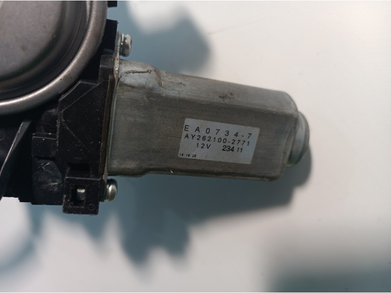 Recambio de elevalunas delantero derecho para chrysler grand voyager limited referencia OEM IAM EA07347 EA07347 05135250AA