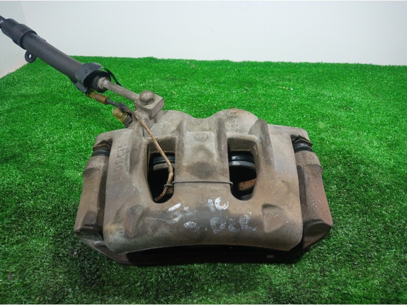 Recambio de pinza freno delantera derecha para nissan cabstar e 3.0 diesel referencia OEM IAM 204086 204086 204086