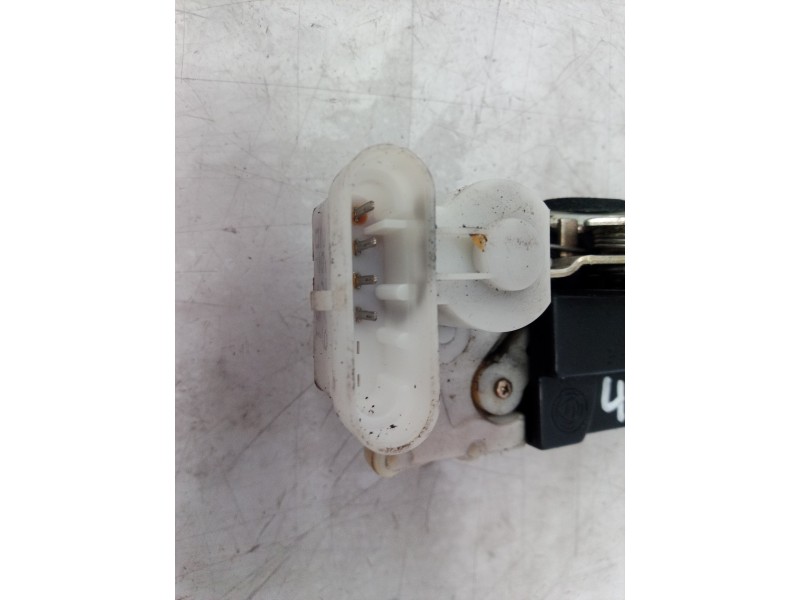 Recambio de cerradura puerta trasera izquierda para fiat multipla (186) jtd 105 elx eleganza referencia OEM IAM   