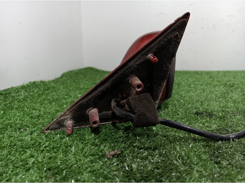 Recambio de retrovisor derecho para mazda 626 berlina (gf) referencia OEM IAM    Recambio de retrovisor derecho para mazda 626 berlina (gf) referencia OEM IAM