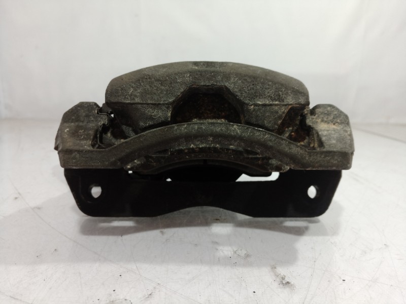 Recambio de pinza freno delantera derecha para mazda 626 monovolumen (gw) 2.0 exclusive (85kw) referencia OEM IAM   
