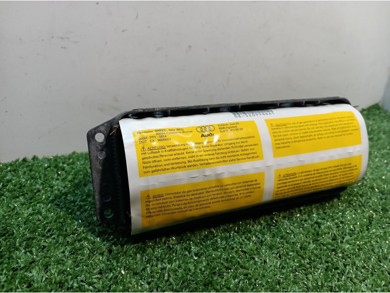 Recambio de airbag delantero derecho para audi a3 (8p) 2.0 16v fsi referencia OEM IAM 8P0880202 8P0880202 002RMP17QK45