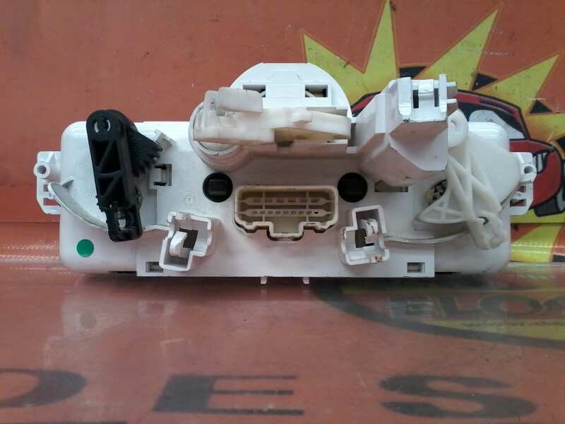 Recambio de mando climatizador para renault clio iii referencia OEM IAM   