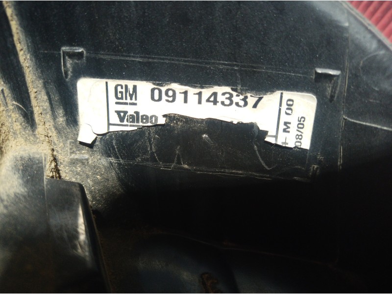 Recambio de piloto trasero derecho para opel corsa c referencia OEM IAM 09114337 09114337 09114337