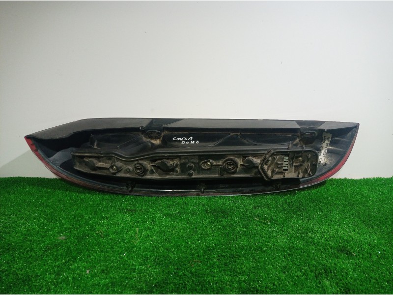 Recambio de piloto trasero derecho para opel corsa c referencia OEM IAM 09114337 09114337 09114337