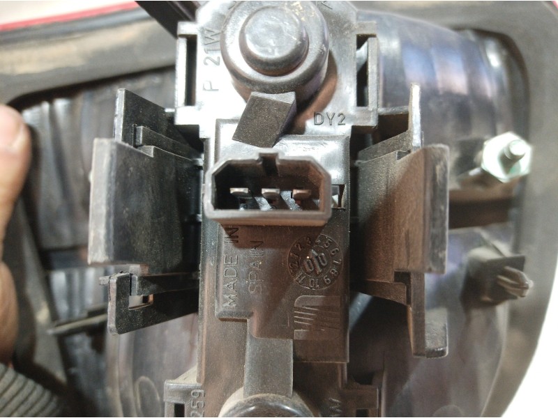 Recambio de piloto trasero maletero derecho para seat leon (1m1) referencia OEM IAM 1M6945259 1M6945259 1M6945259