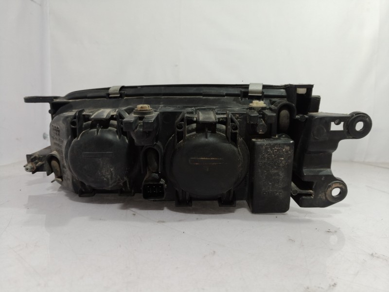 Recambio de faro derecho para mazda 626 monovolumen (gw) 2.0 exclusive (85kw) referencia OEM IAM   
