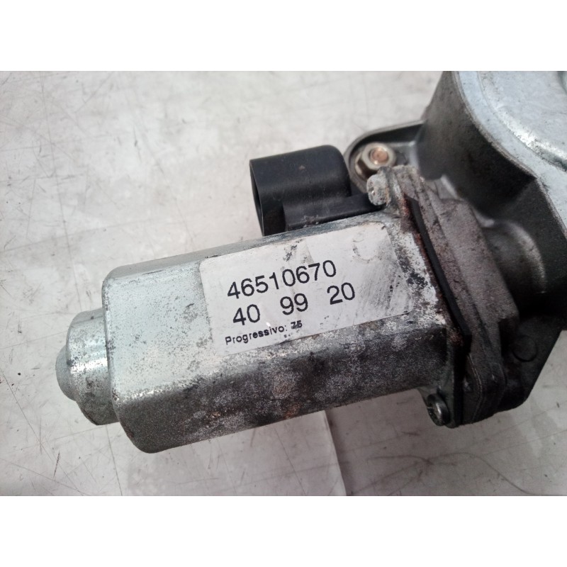 Recambio de elevalunas delantero izquierdo para fiat multipla (186) jtd 105 elx eleganza referencia OEM IAM 46510670 46510670 46