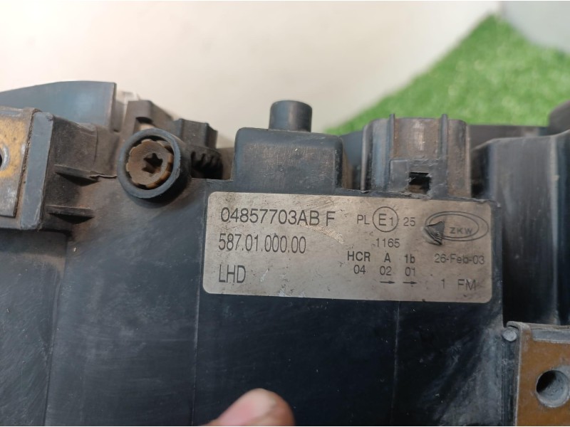 Recambio de faro izquierdo para chrysler grand voyager limited referencia OEM IAM 04857703ABF 04857703ABF 5870100000