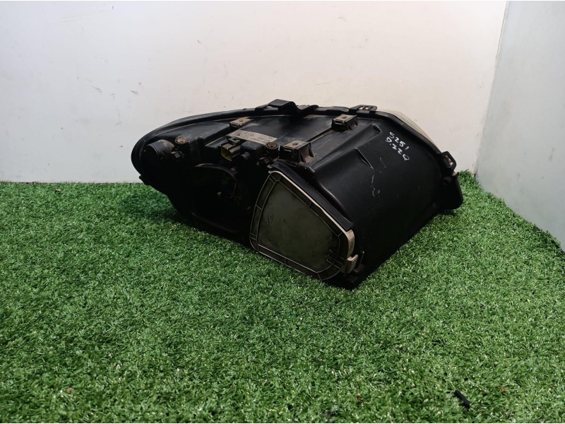 Recambio de faro izquierdo para chrysler grand voyager limited referencia OEM IAM 04857703ABF 04857703ABF 5870100000