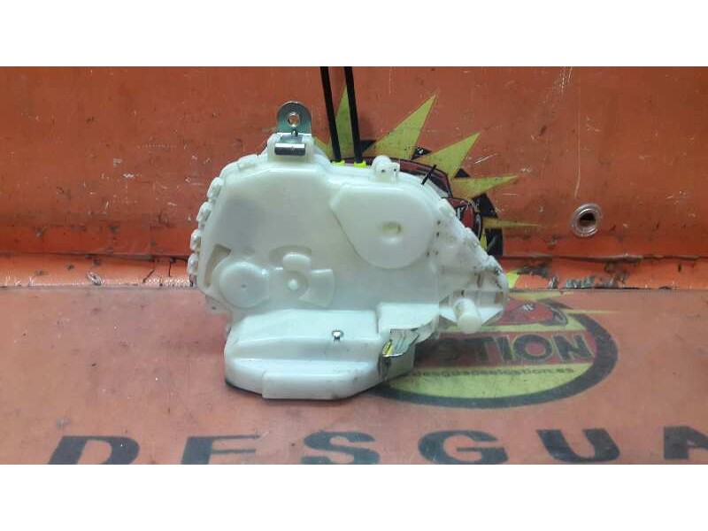 Recambio de cerradura puerta delantera derecha para honda civic berlina (fn) referencia OEM IAM   