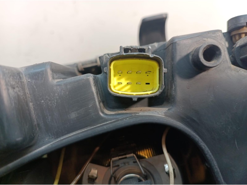 Recambio de faro izquierdo para chrysler grand voyager limited referencia OEM IAM 04857703ABF 04857703ABF 5870100000