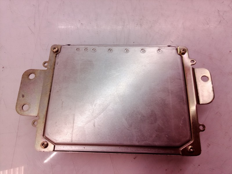 Recambio de centralita motor uce para nissan almera (n16/e) acenta referencia OEM IAM 0281010141 0281010141 237105M300