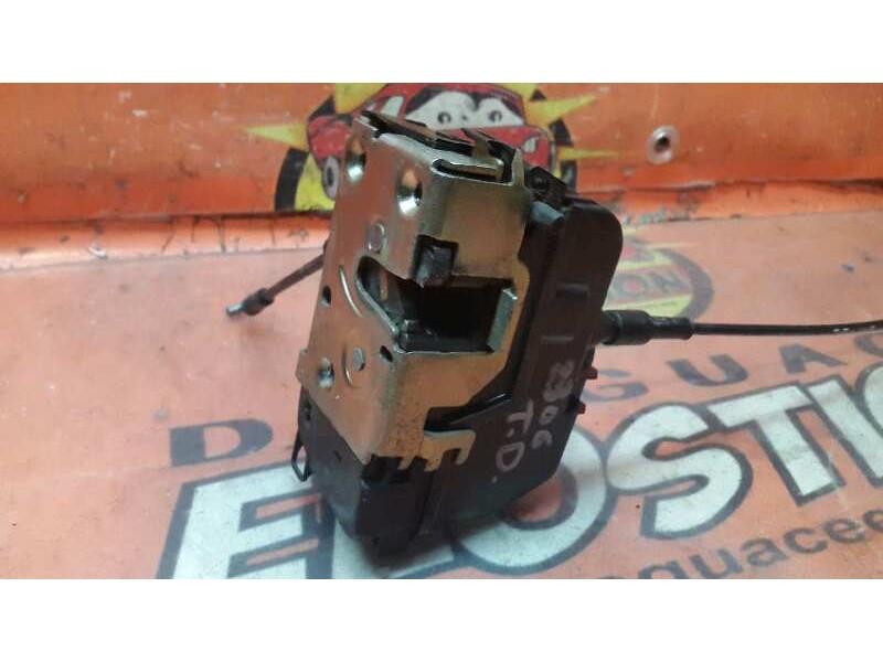 Recambio de cerradura puerta trasera derecha para renault espace iv (jk0) referencia OEM IAM   