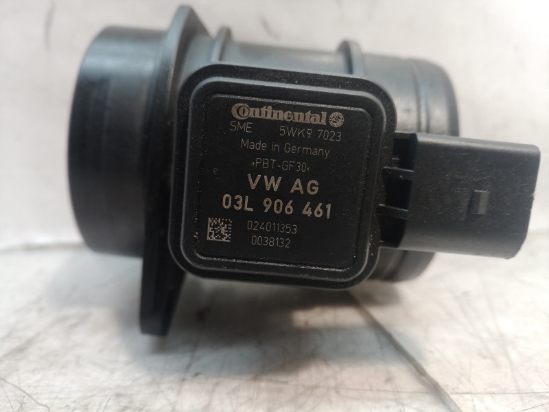 Recambio de caudalimetro para volkswagen golf vi (5k1) rabbit referencia OEM IAM 03L906461 03L906461 03L906461