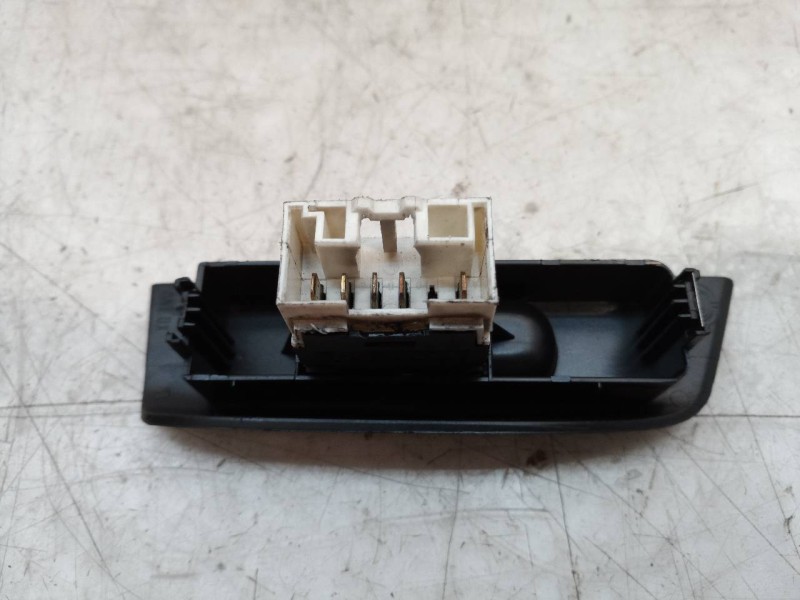 Recambio de mando elevalunas delantero derecho para fiat multipla (186) jtd 105 elx eleganza referencia OEM IAM   