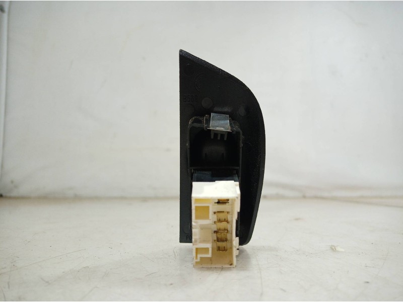 Recambio de mando elevalunas trasero derecho para fiat multipla (186) jtd 105 elx eleganza referencia OEM IAM   