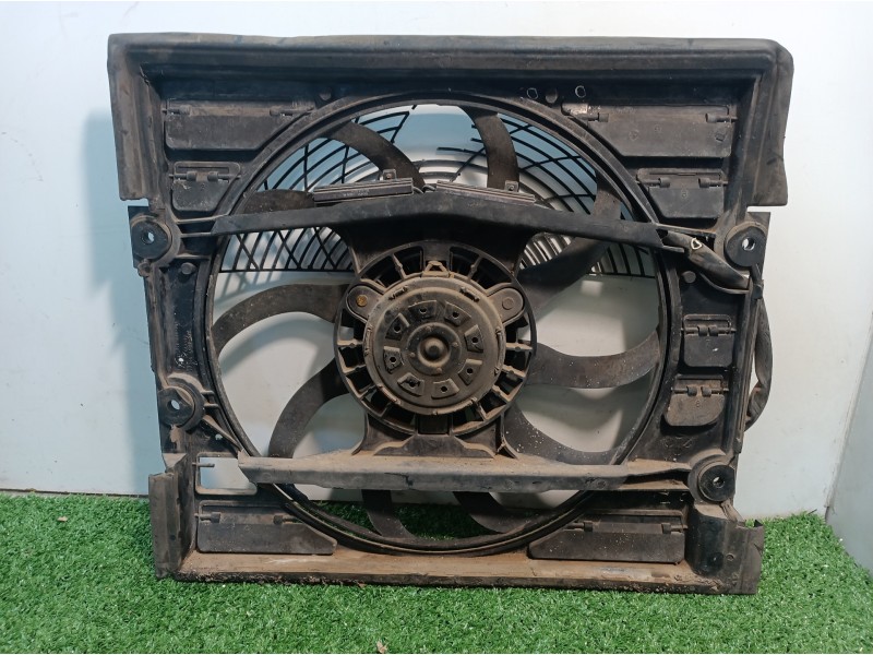 Recambio de electroventilador para bmw serie 7 (e38) 730il referencia OEM IAM 8369070 8369070 052006001