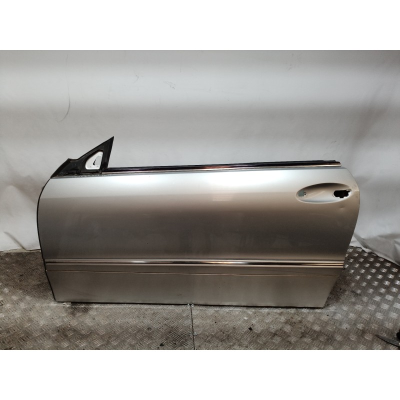 Recambio de puerta delantera izquierda para mercedes-benz clase clk (w209) coupe 320 cdi (209.320) referencia OEM IAM   