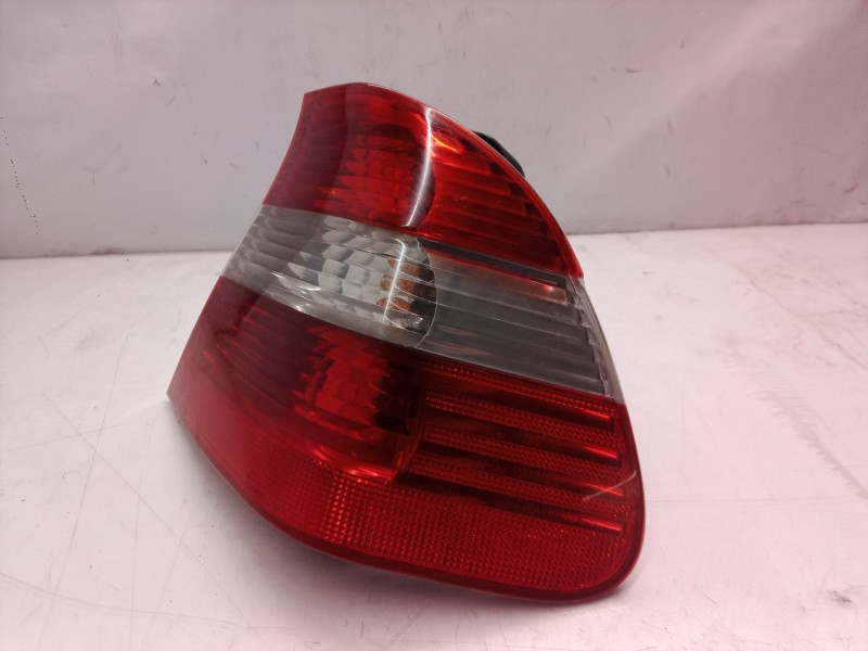 Recambio de piloto trasero derecho para bmw serie 3 berlina (e46) 320d edition advance referencia OEM IAM   