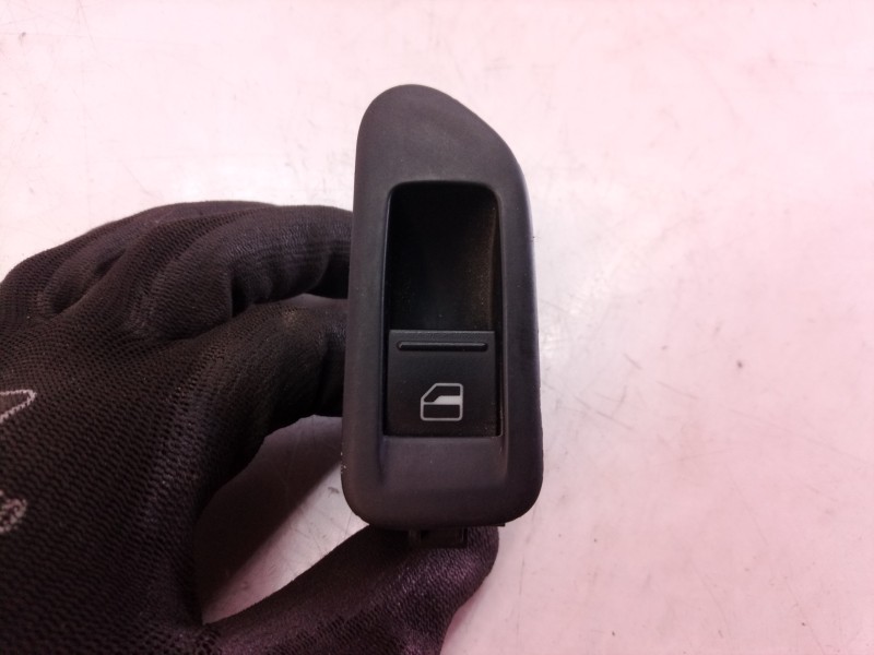 Recambio de mando elevalunas trasero izquierdo para volkswagen golf vi (5k1) rabbit referencia OEM IAM 5K4868345 5K4868345 5K486