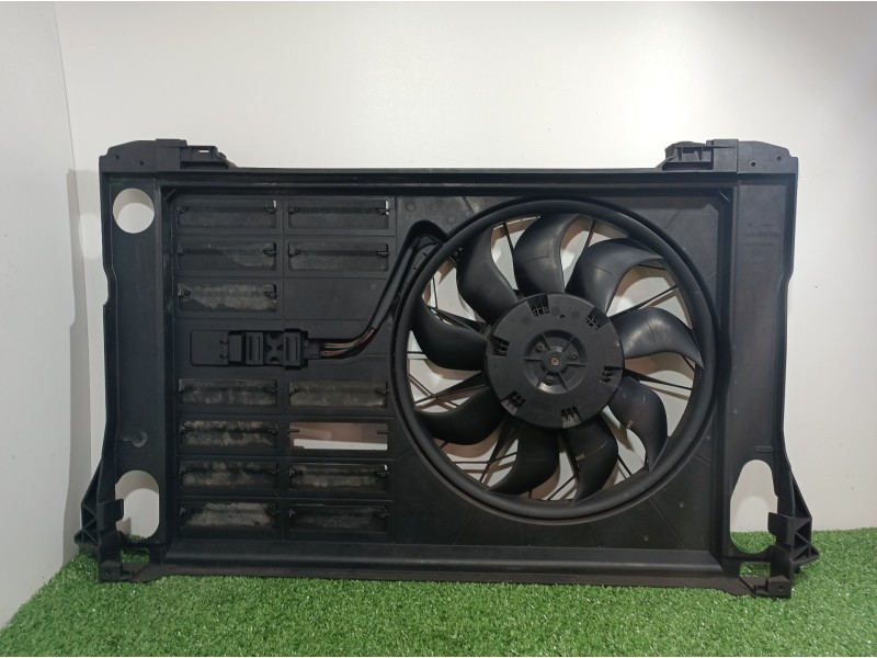 Recambio de electroventilador para audi a8 (4e2) referencia OEM IAM 4E0121205H 8E0959455F 1137328163