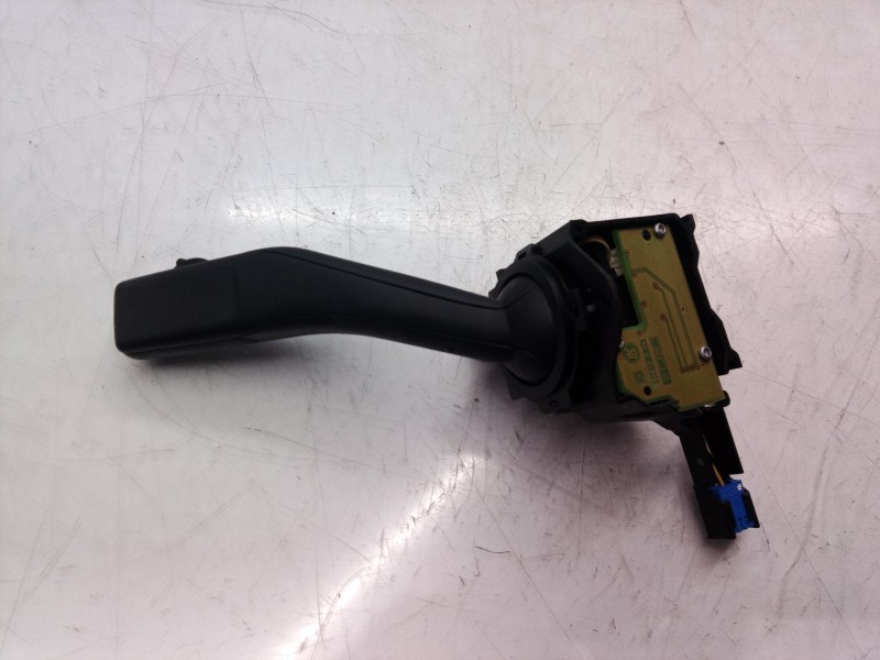 Recambio de mando limpia para volkswagen golf vi (5k1) rabbit referencia OEM IAM 1K0953519 1K0953519 1K0953519