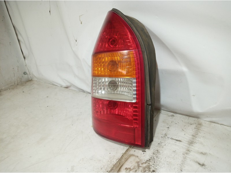 Recambio de piloto trasero izquierdo para opel zafira a elegance referencia OEM IAM  62280 62280