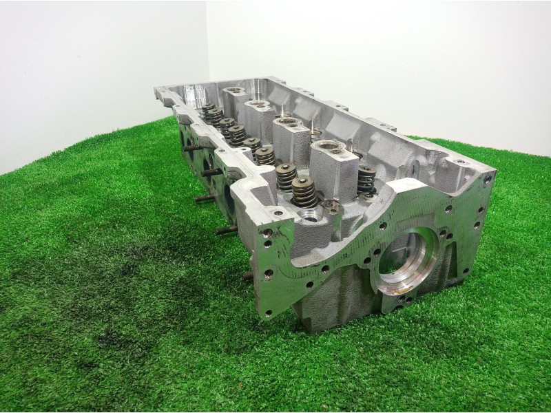 Recambio de culata para mercedes-benz clase c (w202) berlina 180 (202.018) referencia OEM IAM A6110105220 A6110105220 A611010522