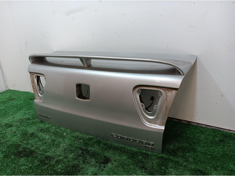 Recambio de tapa maletero para seat cordoba berlina (6k2) stella referencia OEM IAM   