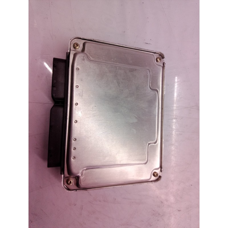 Recambio de centralita motor uce para volkswagen passat berlina (3b2) comfortline referencia OEM IAM 038906019BK 038906019 02810