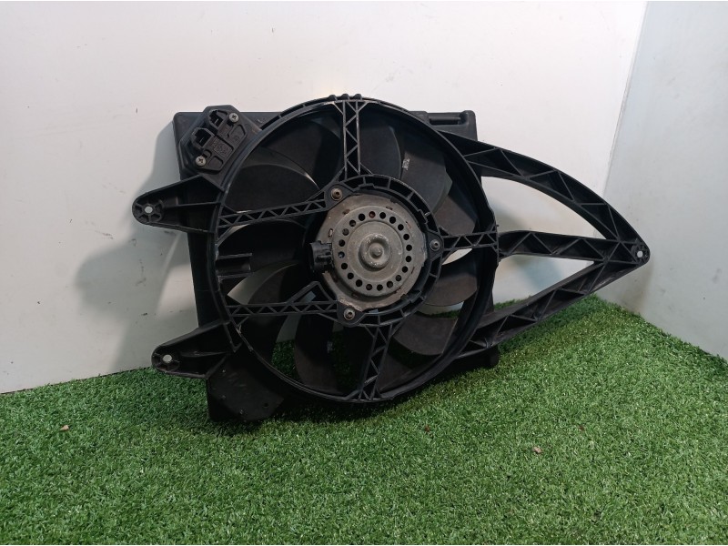 Recambio de electroventilador para fiat panda (169) 1.2 8v alessi referencia OEM IAM 993368G 993368G FC1031866615E