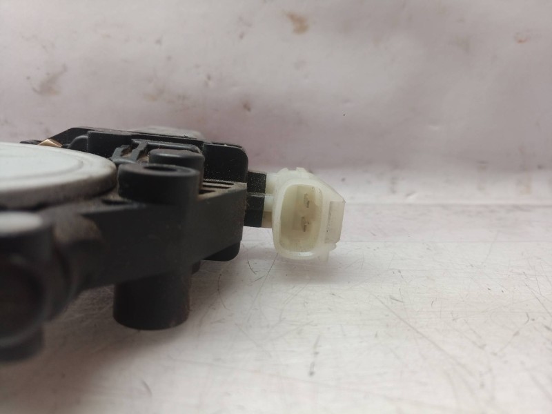 Recambio de motor elevalunas delantero izquierdo para kia carnival referencia OEM IAM 824504D000 824504D000 824504D000