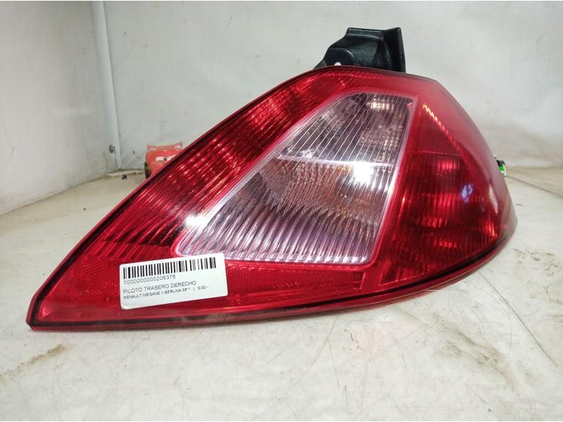 Recambio de piloto trasero derecho para renault megane ii berlina 5p referencia OEM IAM 8200073237 8200073237 8200073237