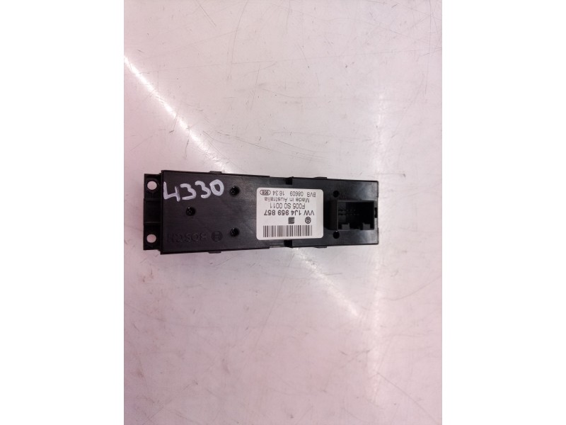 Recambio de mando elevalunas delantero izquierdo para volkswagen passat berlina (3b2) comfortline referencia OEM IAM F005S00011 