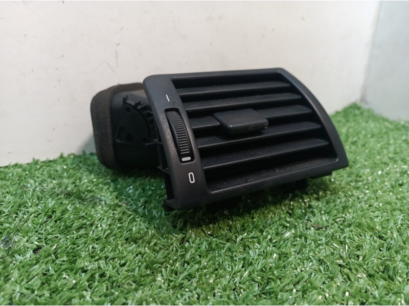 Recambio de rejilla aireadora para bmw serie 3 berlina (e46) referencia OEM IAM 8361898 8361898 8361898