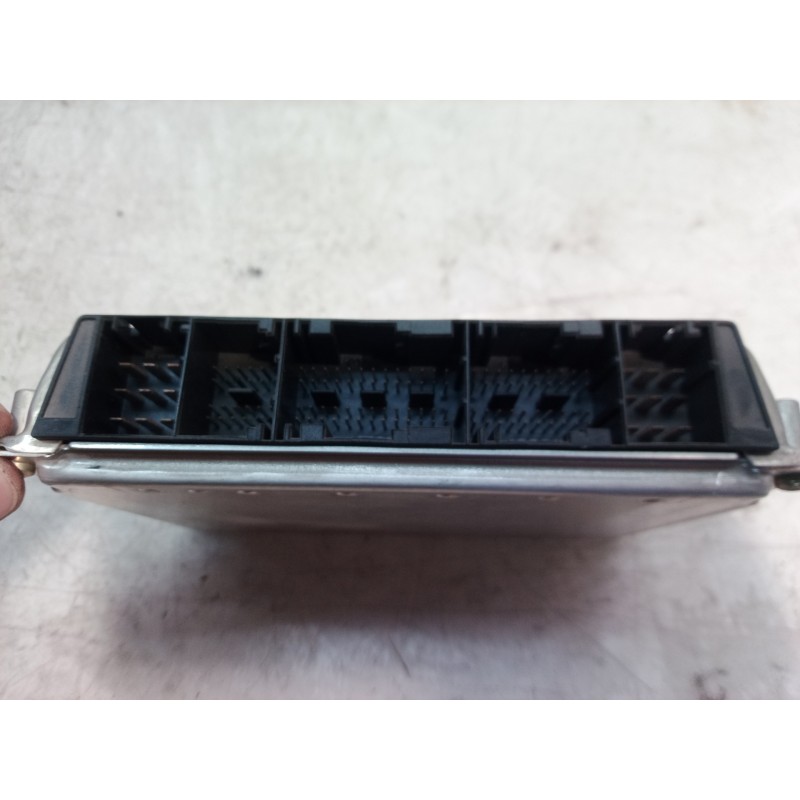 Recambio de centralita motor uce para bmw serie 3 berlina (e46) 320d referencia OEM IAM 0281010205 0281010205 7786887