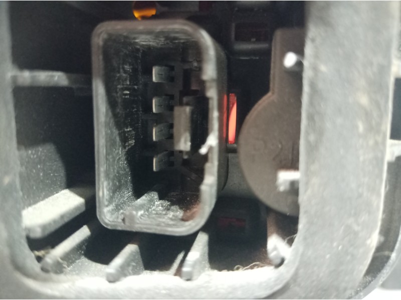 Recambio de piloto trasero derecho para volkswagen golf v berlina (1k1) conceptline (e) referencia OEM IAM 1K6945096Q 1K6945096Q