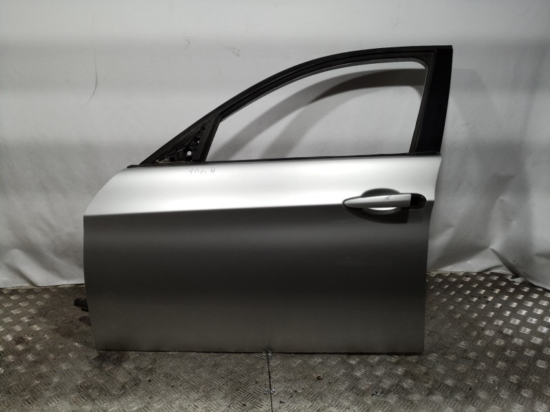 Recambio de puerta delantera izquierda para bmw serie 3 touring (e91) 318d referencia OEM IAM   
