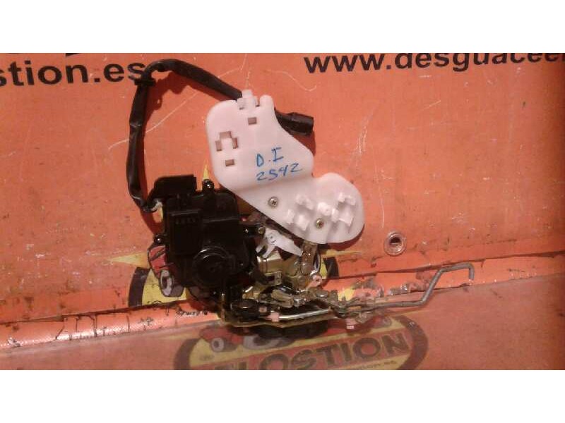 Recambio de cerradura puerta delantera izquierda para kia carnival ii referencia OEM IAM    Recambio de cerradura puerta delantera izquierda para kia carnival ii referencia OEM IAM
