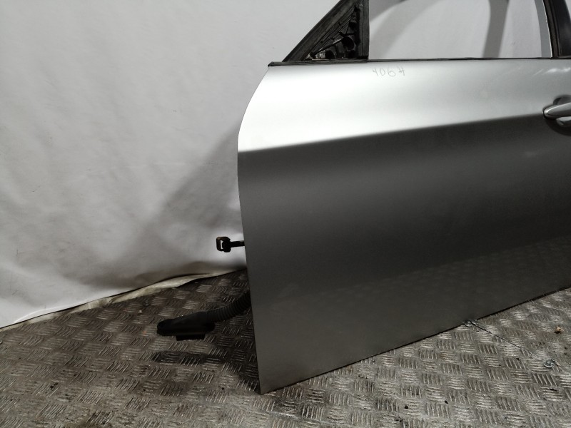 Recambio de puerta delantera izquierda para bmw serie 3 touring (e91) 318d referencia OEM IAM   