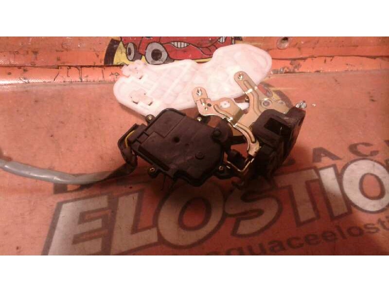 Recambio de cerradura puerta delantera derecha para kia carnival ii referencia OEM IAM    Recambio de cerradura puerta delantera derecha para kia carnival ii referencia OEM IAM