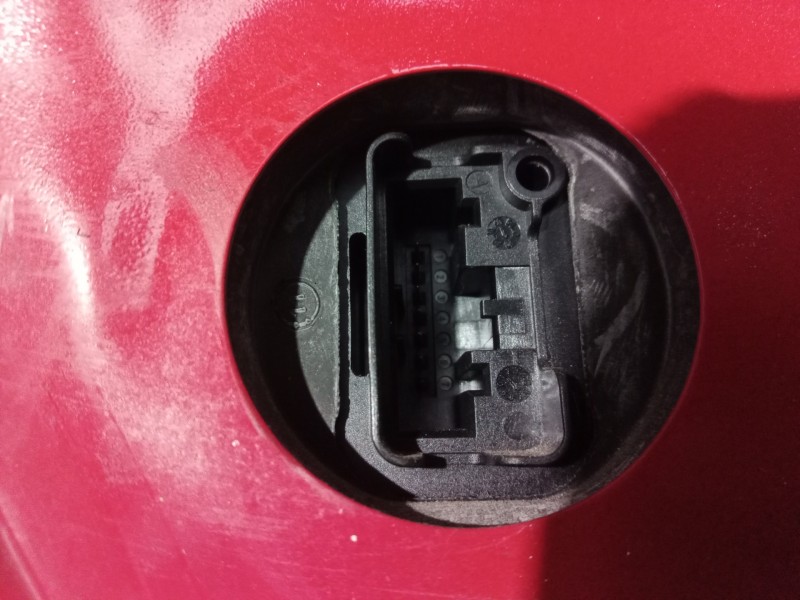 Recambio de puerta trasera izquierda para volkswagen golf vi (5k1) rabbit referencia OEM IAM   